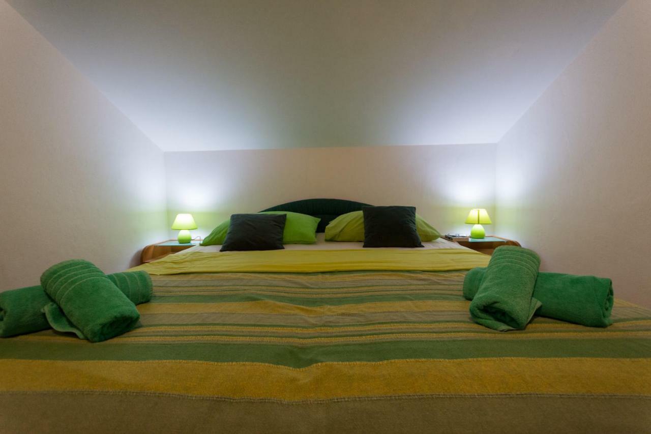 Apartmani Zana Okrug Gornji Exterior foto