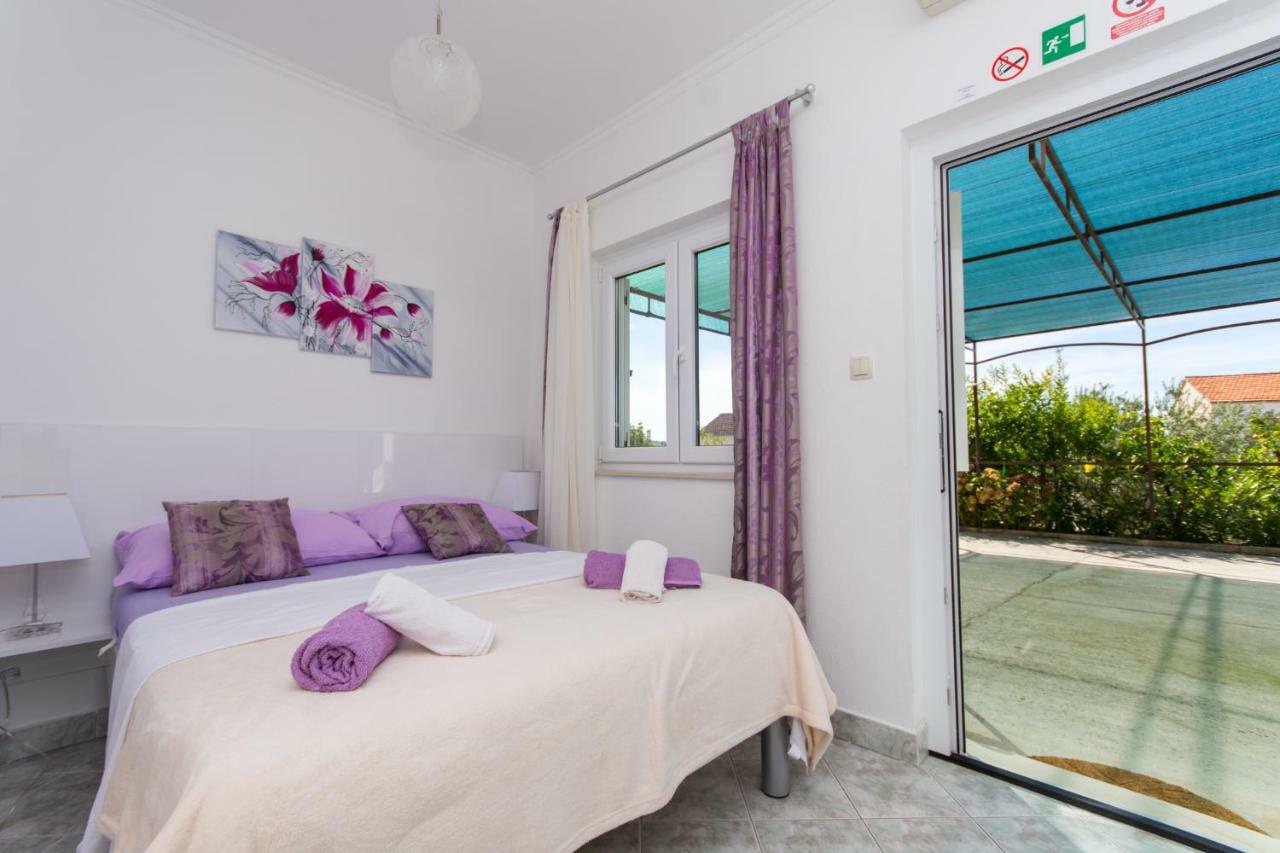Apartmani Zana Okrug Gornji Exterior foto