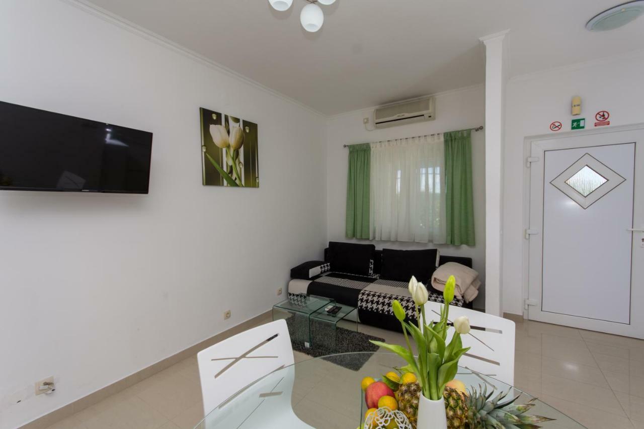 Apartmani Zana Okrug Gornji Exterior foto